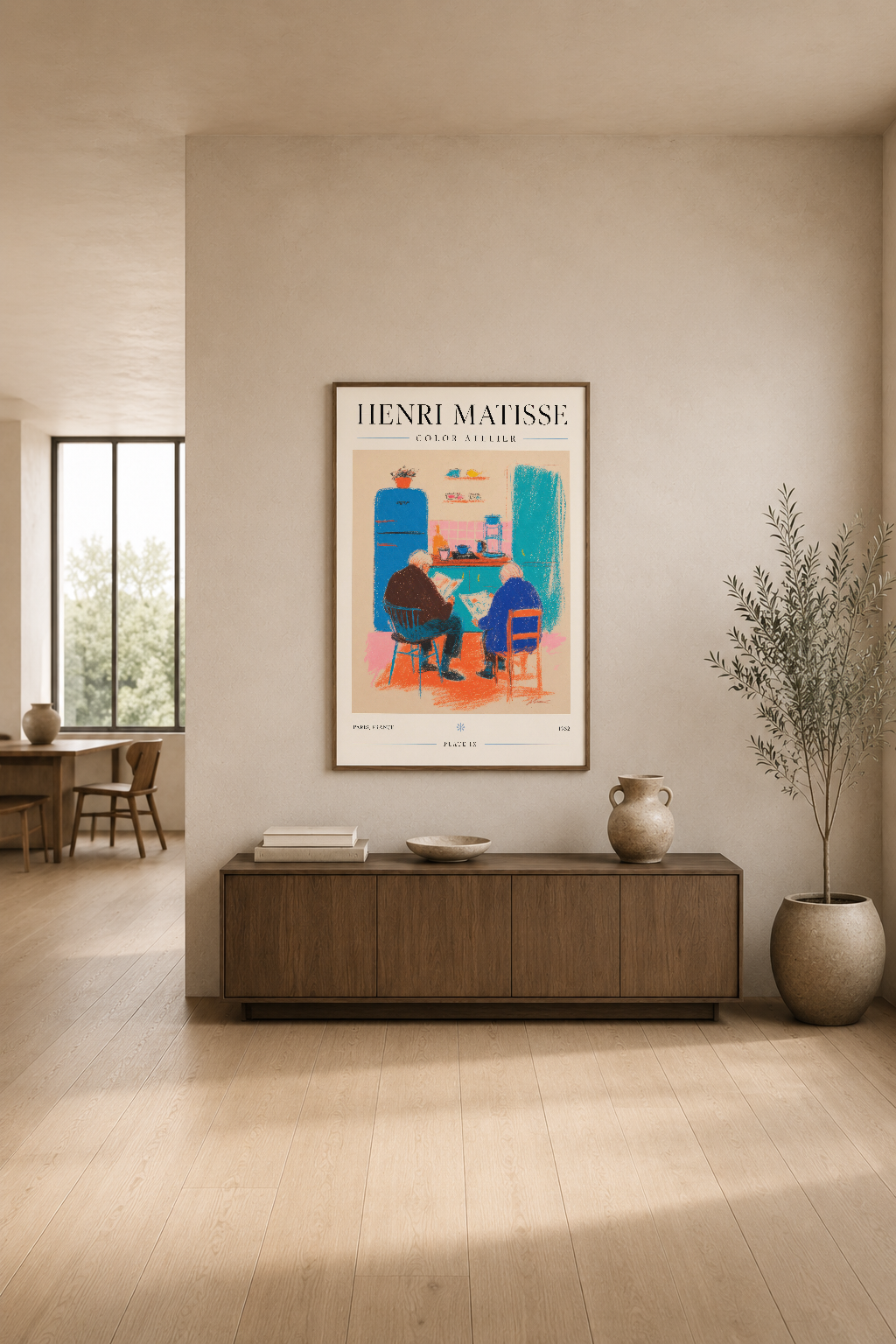 Matisse Color Atelier posteri, modern oturma odasında ahşap konsol üstünde, sakin ve şık iç tasarımda.